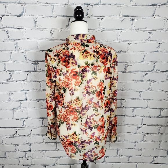 Nasty Gal Floral Button Down Shirt - Picture 3 of 7